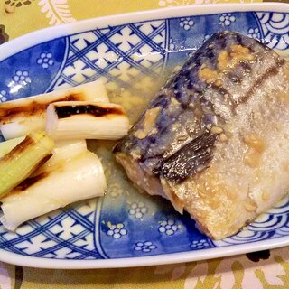 鯖の味噌煮、焼葱添え